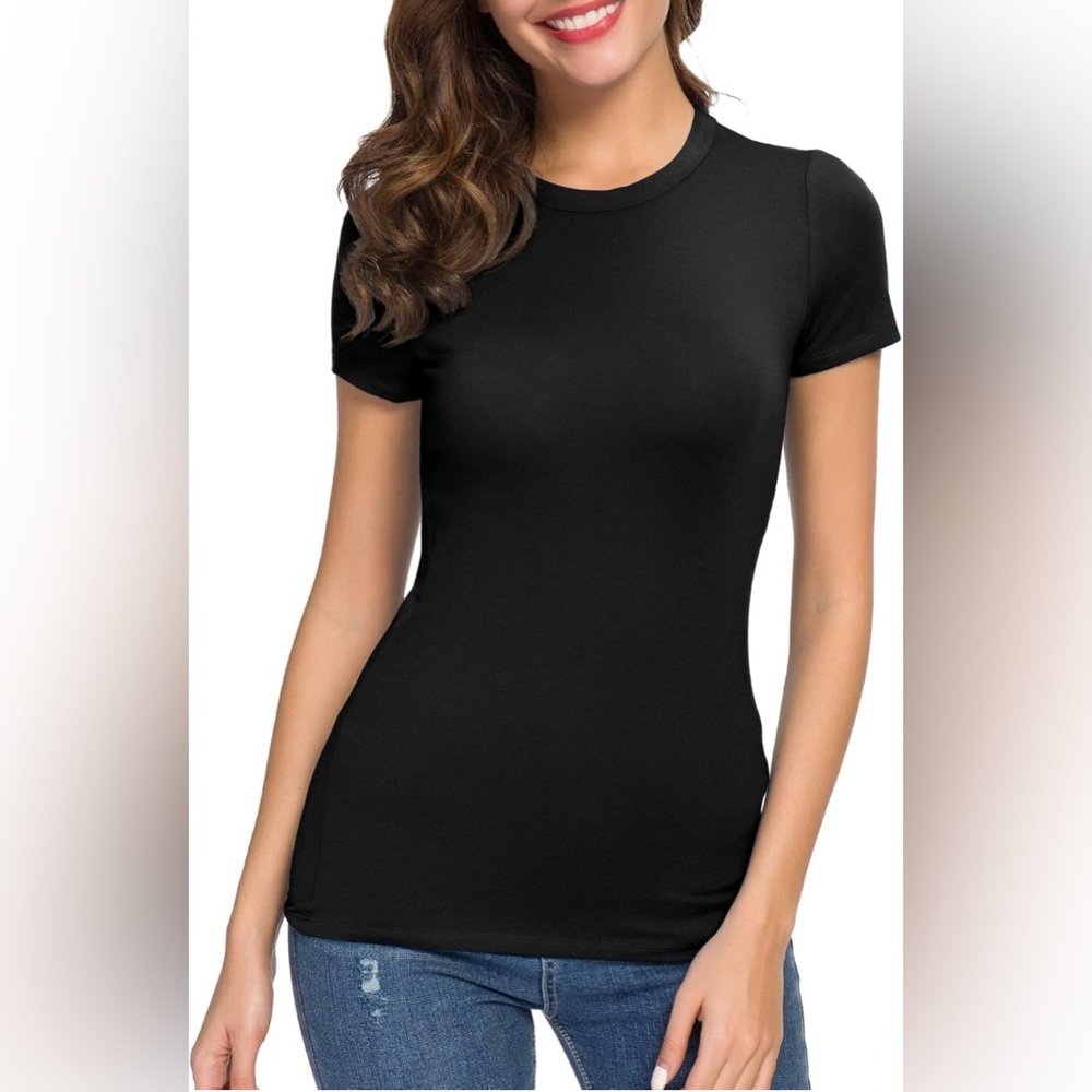 Women's Crewneck Slim Fitted Short Sleeve Basic Tee